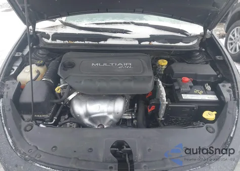 2014 Dodge Dart Sxt z USA, uszkodzony, nr VIN 1C3CDFBB5ED878028